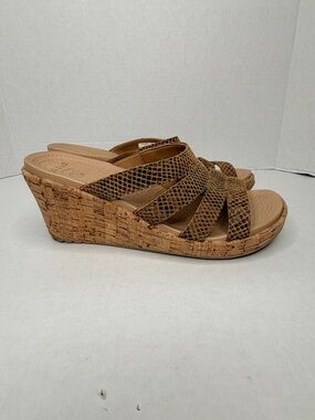 CROCS Women's  A Leigh Cork Wedge Snake Print Strappy Wedge Sandals Size 8